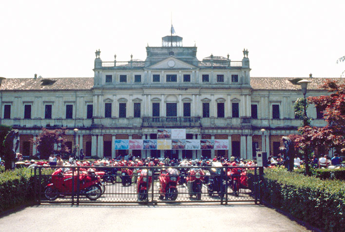 1992